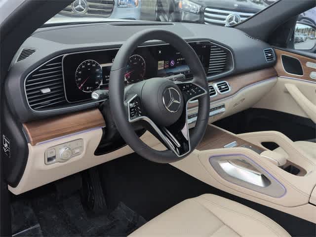 Thumbnail: 2026 Mercedes-Benz GLE - 10