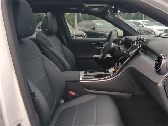 Thumbnail: 2025 Mercedes-Benz GLC - 23