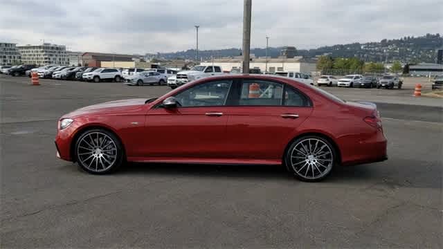 Thumbnail: 2022 Mercedes-Benz E-Class - 5