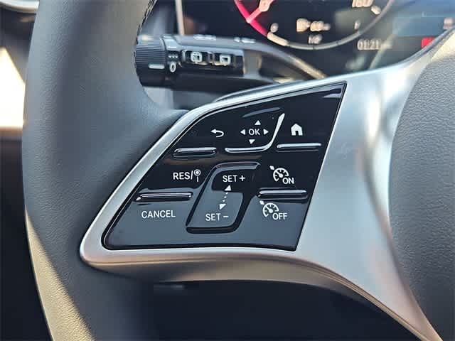 Thumbnail: 2025 Mercedes-Benz GLC - 26