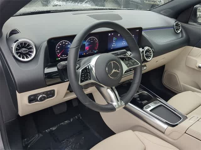 Thumbnail: 2025 Mercedes-Benz GLA - 10