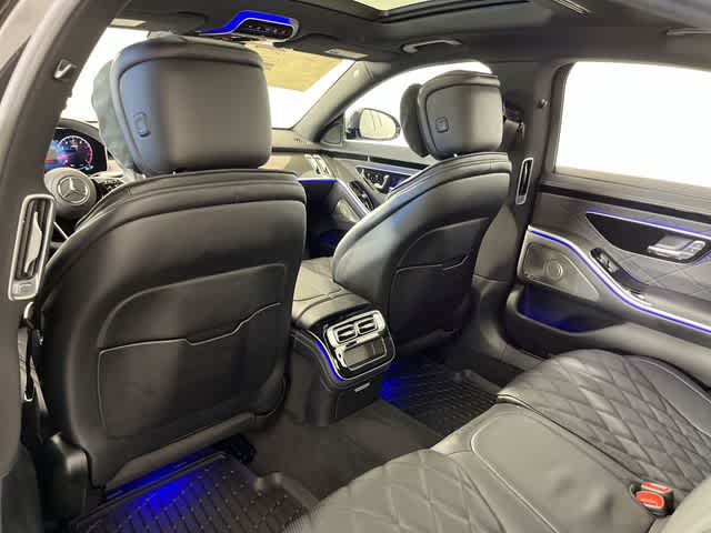 Thumbnail: 2024 Mercedes-Benz S-Class - 19