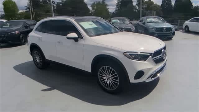 Thumbnail: 2025 Mercedes-Benz GLC - 2