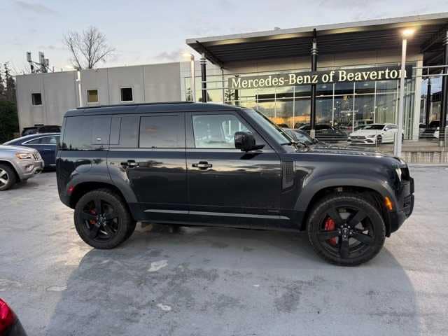 Thumbnail: 2023 Land Rover Defender - 4