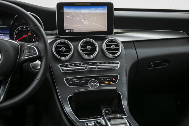 Thumbnail: 2016 Mercedes-Benz C-Class - 5