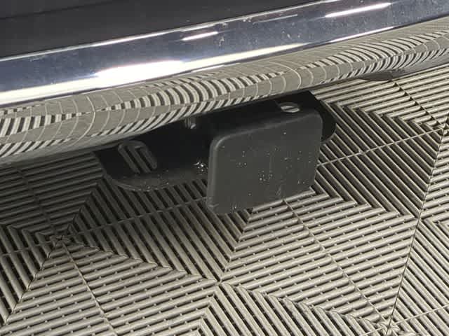 Thumbnail: 2026 Mercedes-Benz GLE - 36