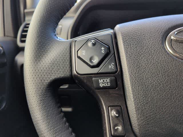 Thumbnail: 2020 Toyota 4Runner - 24