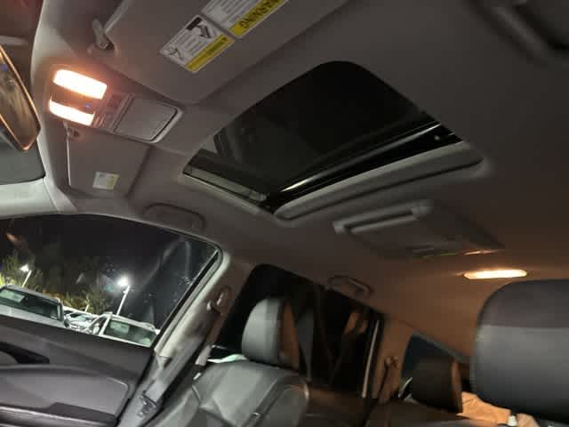 Thumbnail: 2017 Honda Pilot - 13