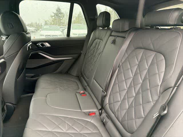 Thumbnail: 2026 BMW X5 - 11