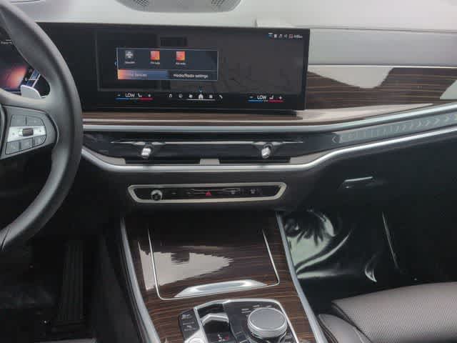 Thumbnail: 2026 BMW X5 - 29