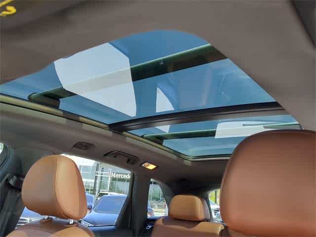 Thumbnail: 2012 Audi Q5 - 20