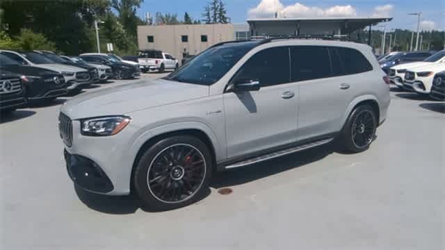 Thumbnail: 2025 Mercedes-Benz GL-Class - 4