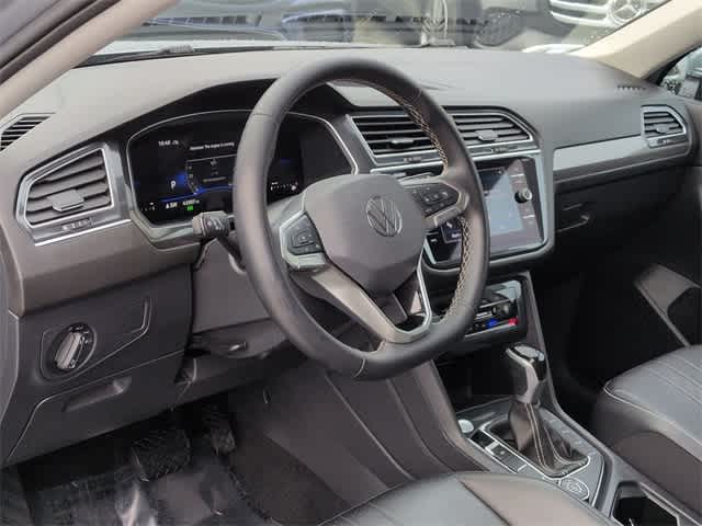 Thumbnail: 2024 Volkswagen Tiguan - 10