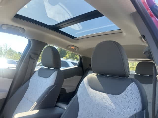 Thumbnail: 2023 Chevrolet Bolt EUV - 14