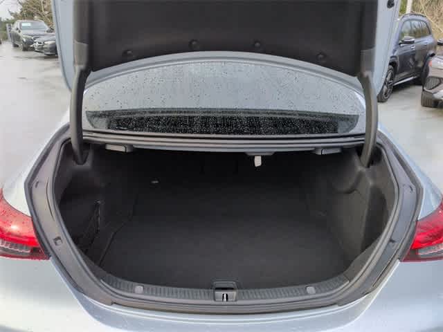 Thumbnail: 2022 Mercedes-Benz E-Class - 35