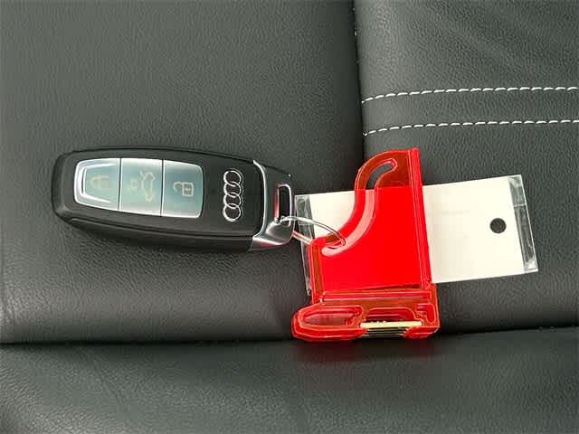 Thumbnail: 2023 Audi Q4 e-tron - 37