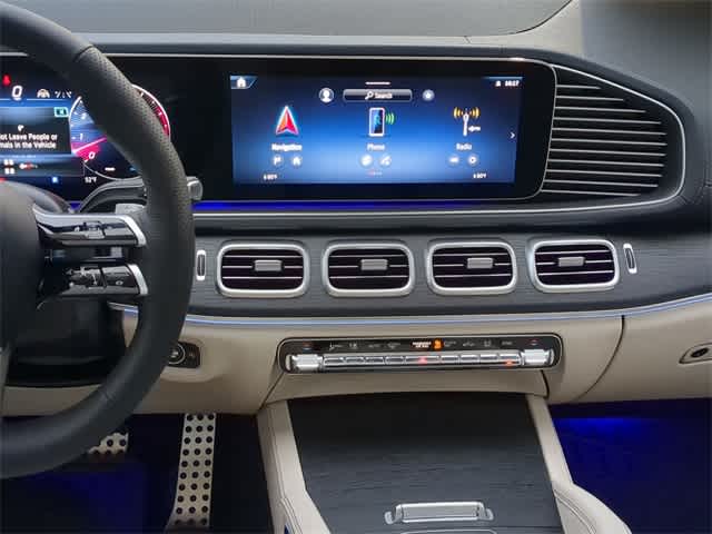 Thumbnail: 2026 Mercedes-Benz GLS - 28