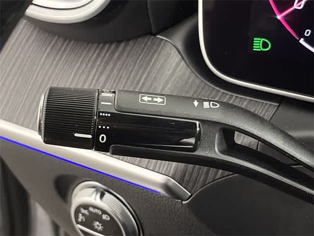 Thumbnail: 2025 Mercedes-Benz C-Class - 27