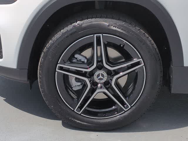 Thumbnail: 2026 Mercedes-Benz GLB - 14