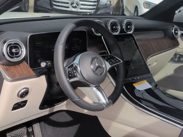 Thumbnail: 2026 Mercedes-Benz GLC - 10