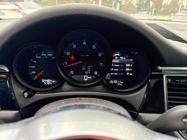 Thumbnail: 2018 Porsche Macan - 15