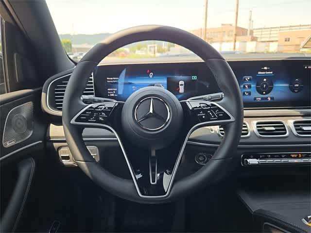 Thumbnail: 2025 Mercedes-Benz GLE - 25