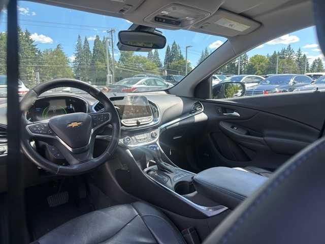 Thumbnail: 2018 Chevrolet Volt - 12