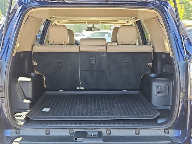 Thumbnail: 2016 Toyota 4Runner - 37