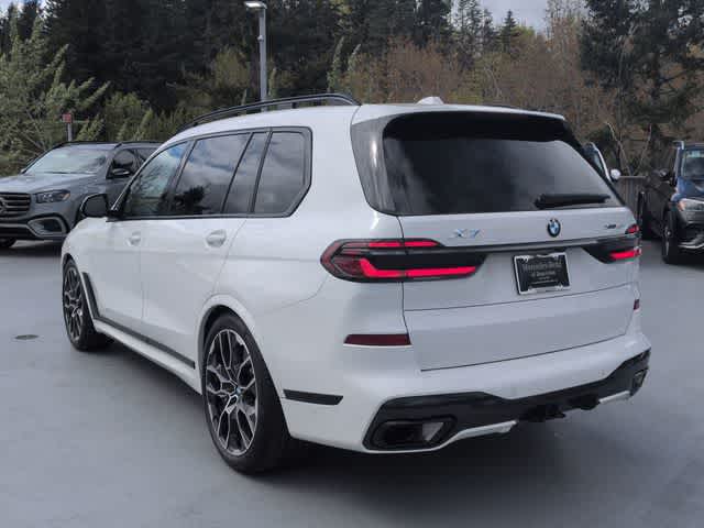 Thumbnail: 2024 BMW X7 - 6