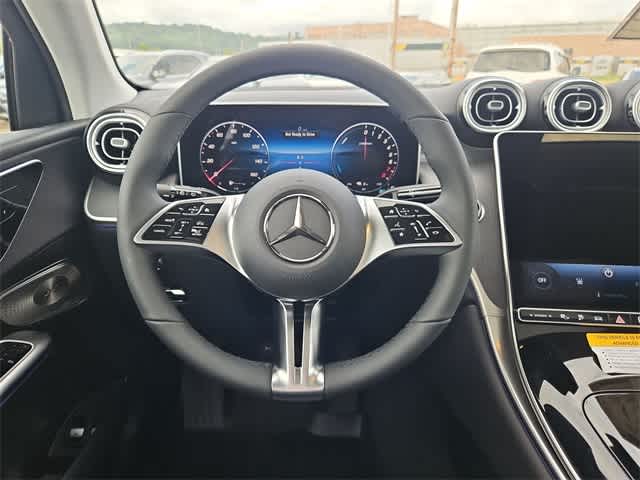 Thumbnail: 2025 Mercedes-Benz GLC - 24
