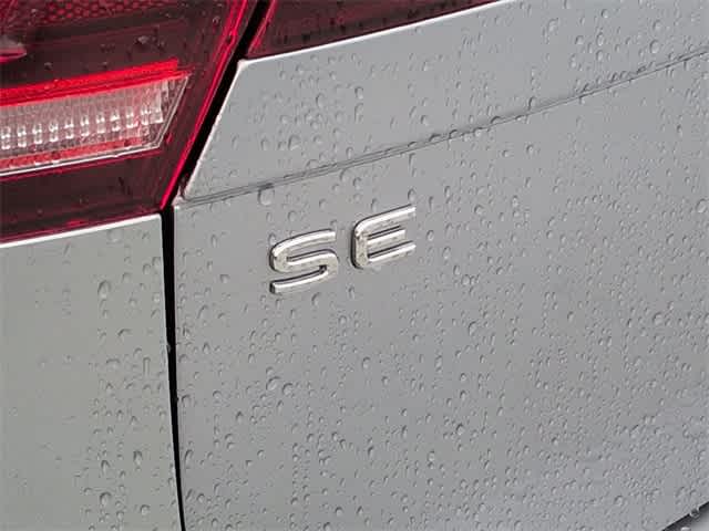 Thumbnail: 2024 Volkswagen Tiguan - 12