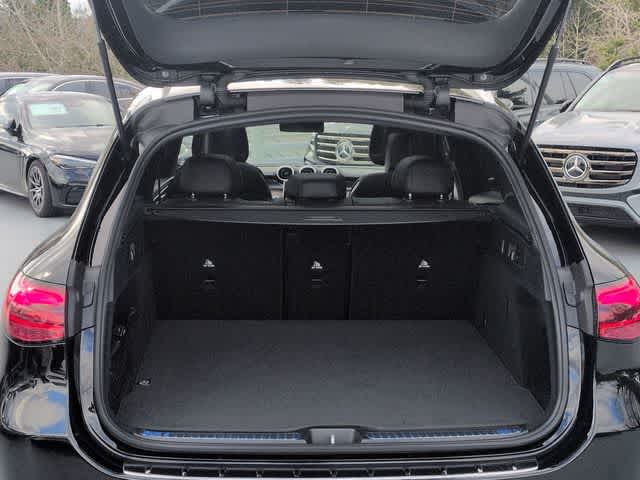 Thumbnail: 2026 Mercedes-Benz GLC - 35