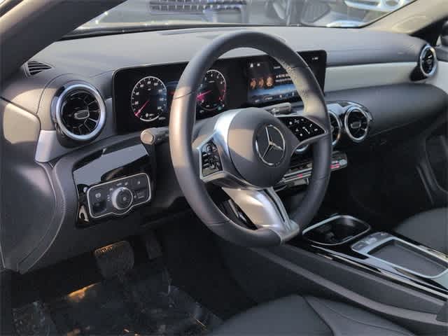 Thumbnail: 2025 Mercedes-Benz CLA - 10