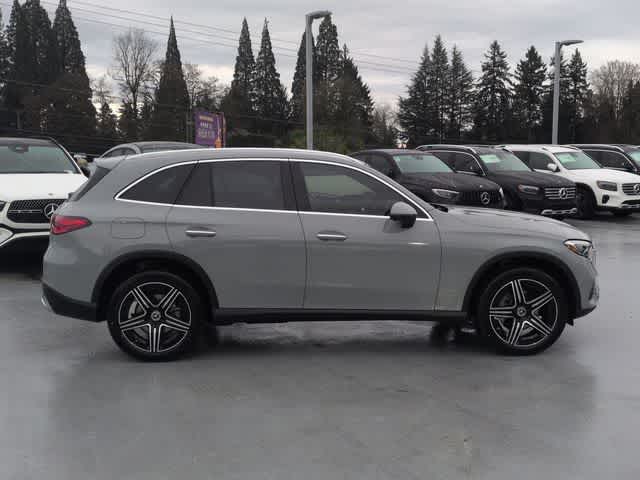 Thumbnail: 2026 Mercedes-Benz GLC - 9