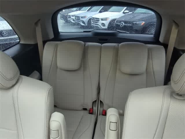 Thumbnail: 2026 Mercedes-Benz GLS - 39