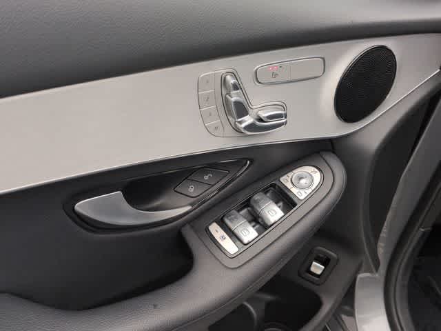 Thumbnail: 2021 Mercedes-Benz GLC - 17