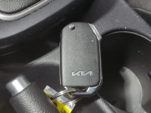 Thumbnail: 2023 Kia Soul - 32