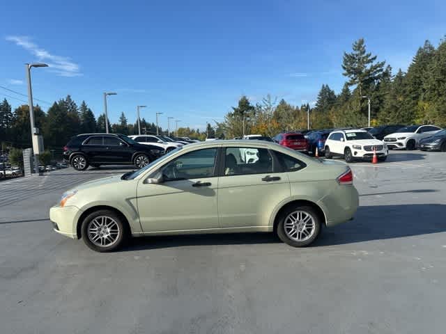 Thumbnail: 2010 Ford Focus - 8