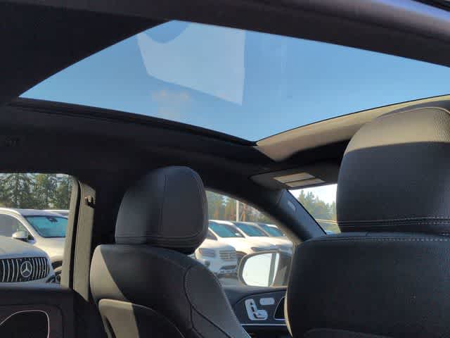 Thumbnail: 2026 Mercedes-Benz GLE - 21