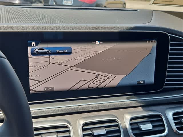 Thumbnail: 2025 Mercedes-Benz GLE - 31