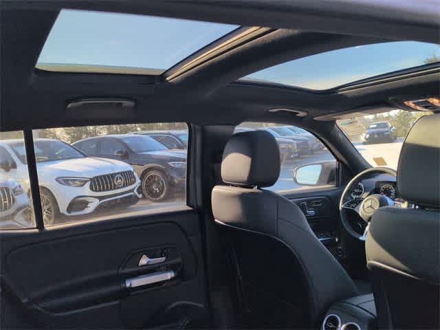 Thumbnail: 2025 Mercedes-Benz GLB - 23