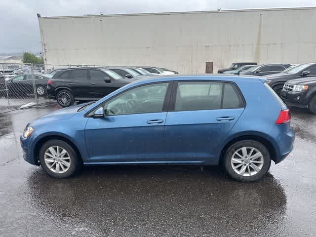 Thumbnail: 2016 Volkswagen Golf - 8