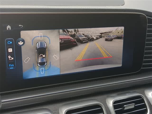 Thumbnail: 2026 Mercedes-Benz GLE - 30