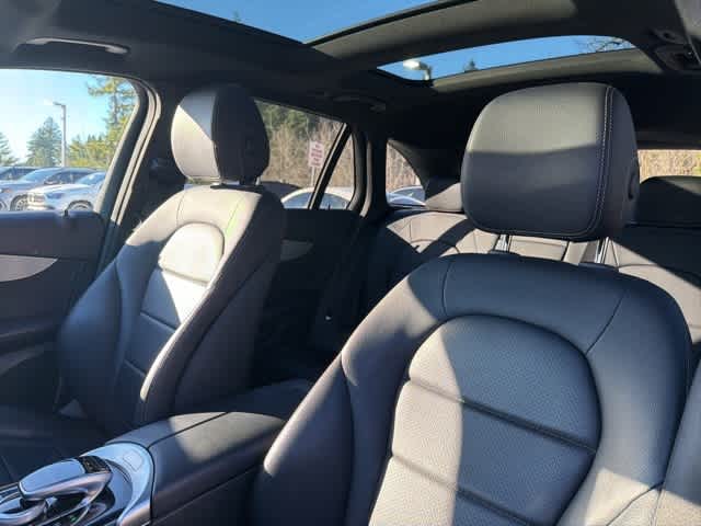 Thumbnail: 2017 Mercedes-Benz GLC - 13