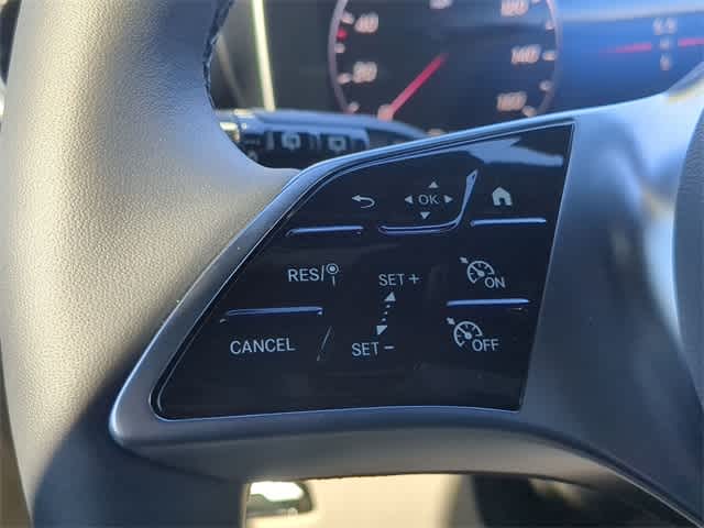 Thumbnail: 2026 Mercedes-Benz GLC - 25