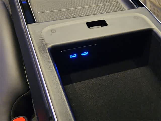 Thumbnail: 2026 Mercedes-Benz S-Class - 43