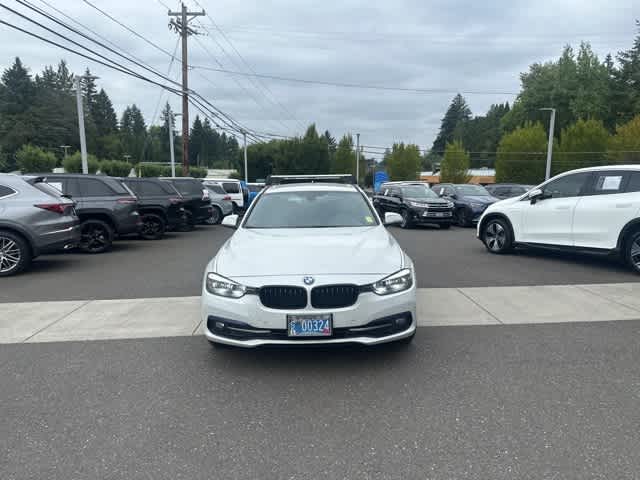Thumbnail: 2016 BMW 3 Series - 2