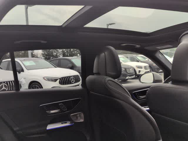 Thumbnail: 2026 Mercedes-Benz GLC - 22