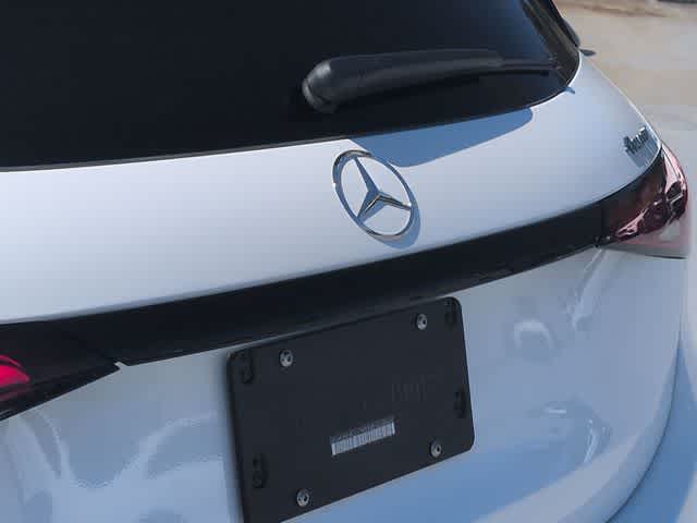 Thumbnail: 2026 Mercedes-Benz GLC - 11