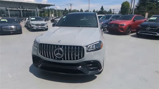 Thumbnail: 2025 Mercedes-Benz GL-Class - 3